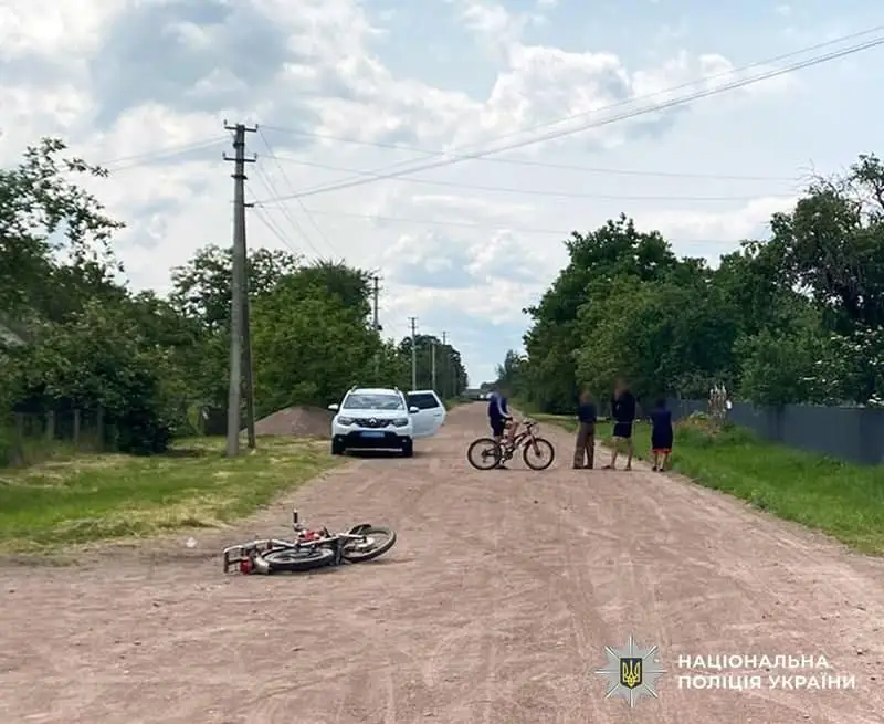 П’яного водія, який збив 14-річного мотоцикліста на Коростенщині, взяли під варту