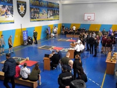У Житомирі вперше провели чемпіонат Нацполіції з гирьового спорту