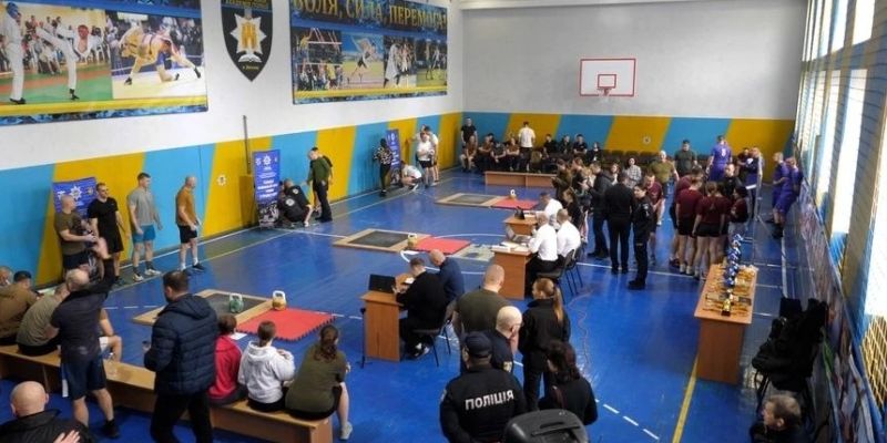 У Житомирі вперше провели чемпіонат Нацполіції з гирьового спорту